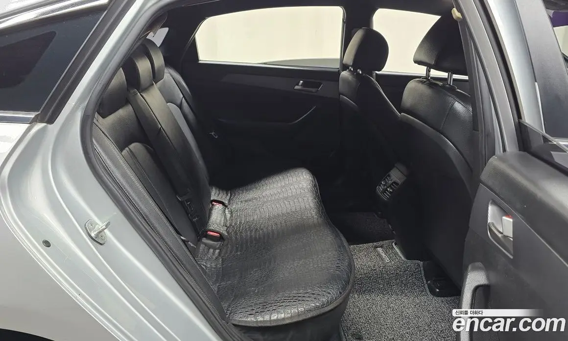 Hyundai Sonata 2018 2.0 автомат (гидро), фото 12