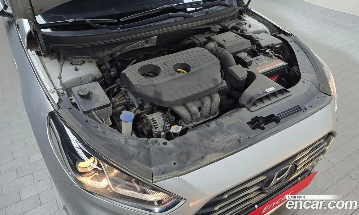Hyundai Sonata 2018 2.0 автомат (гидро), фото 6