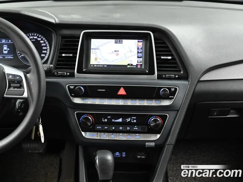 Hyundai Sonata 2018 2.0 автомат (гидро), фото 14