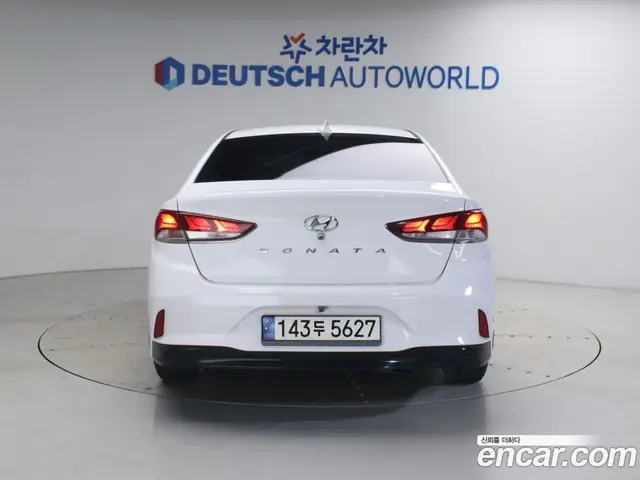 Hyundai Sonata 2018 2.0 автомат (гидро), миниатюра 4