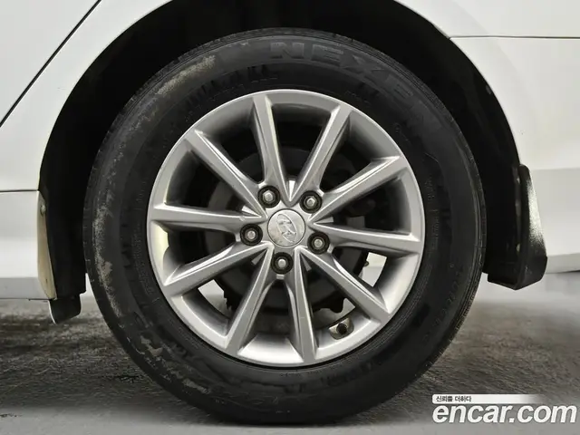 Hyundai Sonata 2018 2.0 автомат (гидро), миниатюра 5