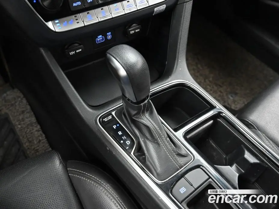 Hyundai Sonata 2018 2.0 автомат (гидро), фото 9