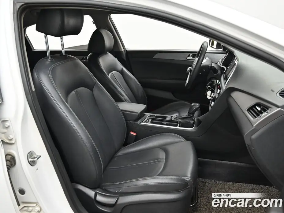 Hyundai Sonata 2018 2.0 автомат (гидро), фото 10