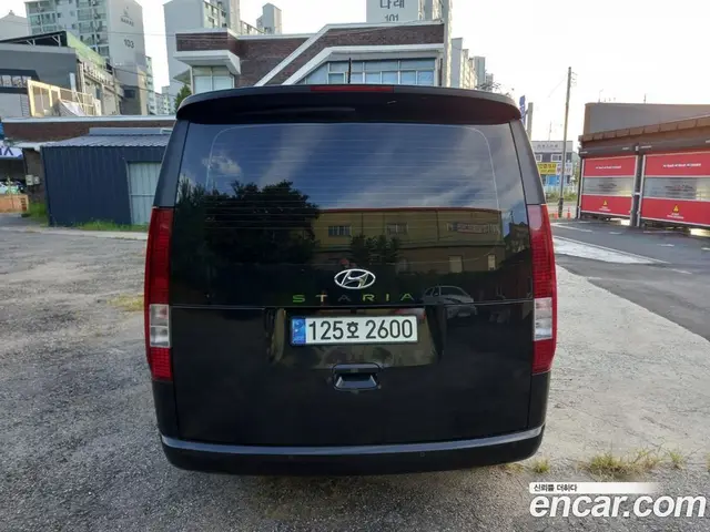 Hyundai Staria 2021 2.2 автомат (гидро), миниатюра 6