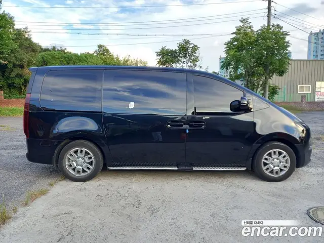 Hyundai Staria 2021 2.2 автомат (гидро), миниатюра 8