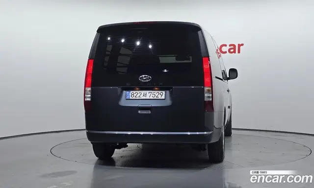 Hyundai Staria 2022 2.2 автомат (гидро), миниатюра 4