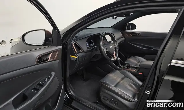 Hyundai Tucson 2016 1.6 автомат (гидро), миниатюра 12