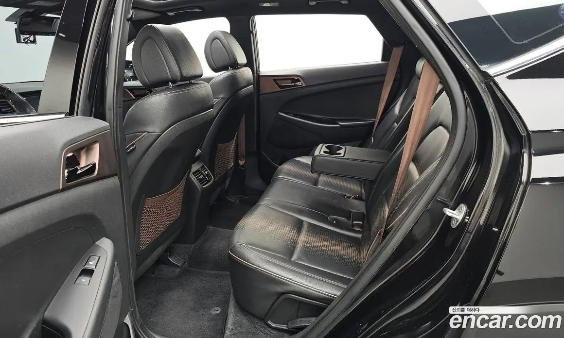 Hyundai Tucson 2016 1.6 автомат (гидро), фото 15