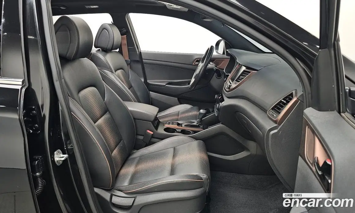Hyundai Tucson 2016 1.6 автомат (гидро), фото 16