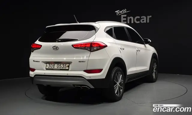 Hyundai Tucson 2016 2.0 автомат (гидро), миниатюра 2