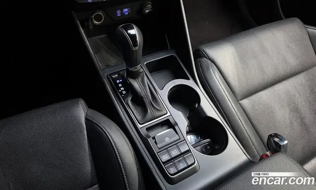 Hyundai Tucson 2016 2.0 автомат (гидро), миниатюра 9