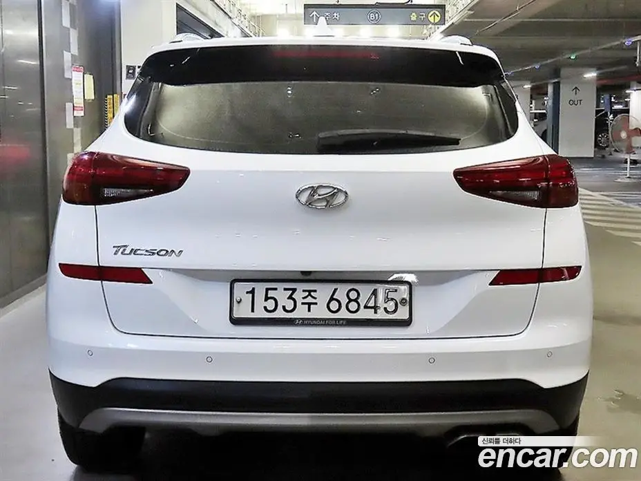 Hyundai Tucson 2019 1.6 автомат (гидро), фото 17