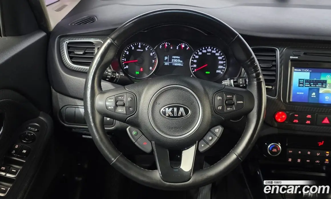 Kia Carens 2018 2.0 автомат (гидро), фото 12