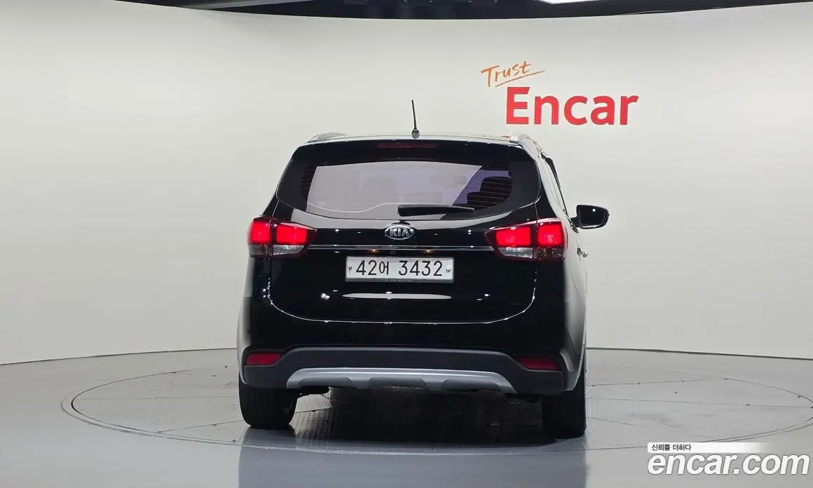 Kia Carens 2018 2.0 автомат (гидро), фото 4