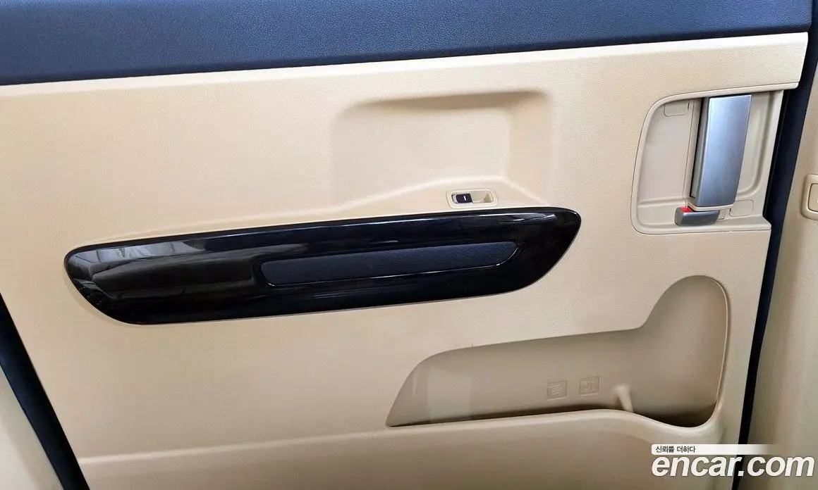 Kia Carnival 2020 2.2 автомат (гидро), фото 15