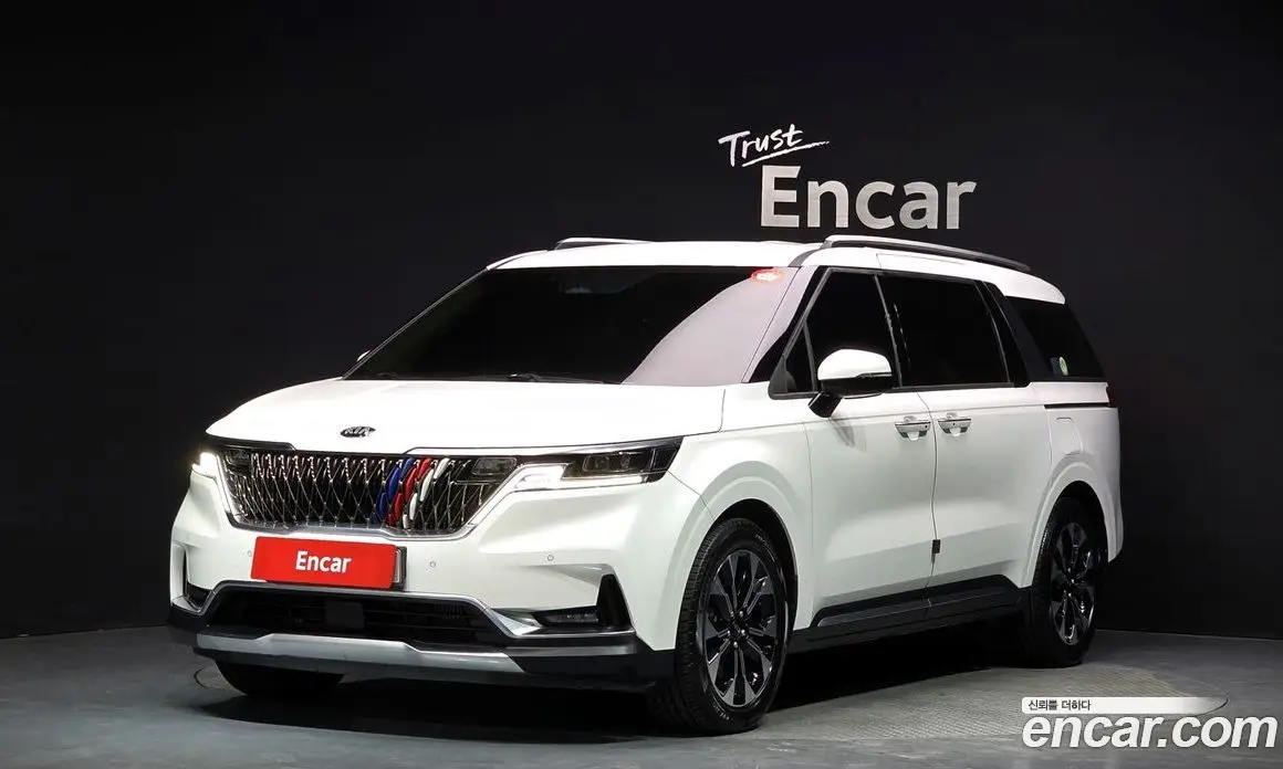 Kia Carnival 2020 2.2 автомат (гидро), фото 1 Kia Carnival 2020 2.2 автомат (гидро), фото 1