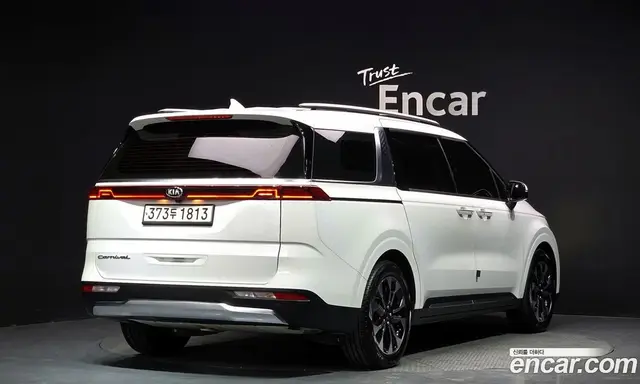 Kia Carnival 2020 2.2 автомат (гидро), миниатюра 2 Kia Carnival 2020 2.2 автомат (гидро), миниатюра 2