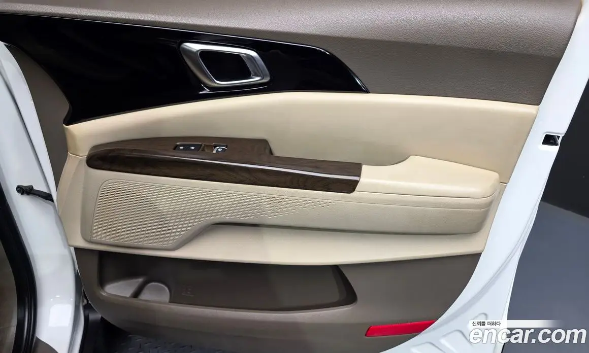 Kia Carnival 2020 2.2 автомат (гидро), фото 14 Kia Carnival 2020 2.2 автомат (гидро), фото 14