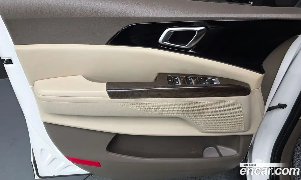 Kia Carnival 2020 2.2 автомат (гидро), фото 15 Kia Carnival 2020 2.2 автомат (гидро), фото 15