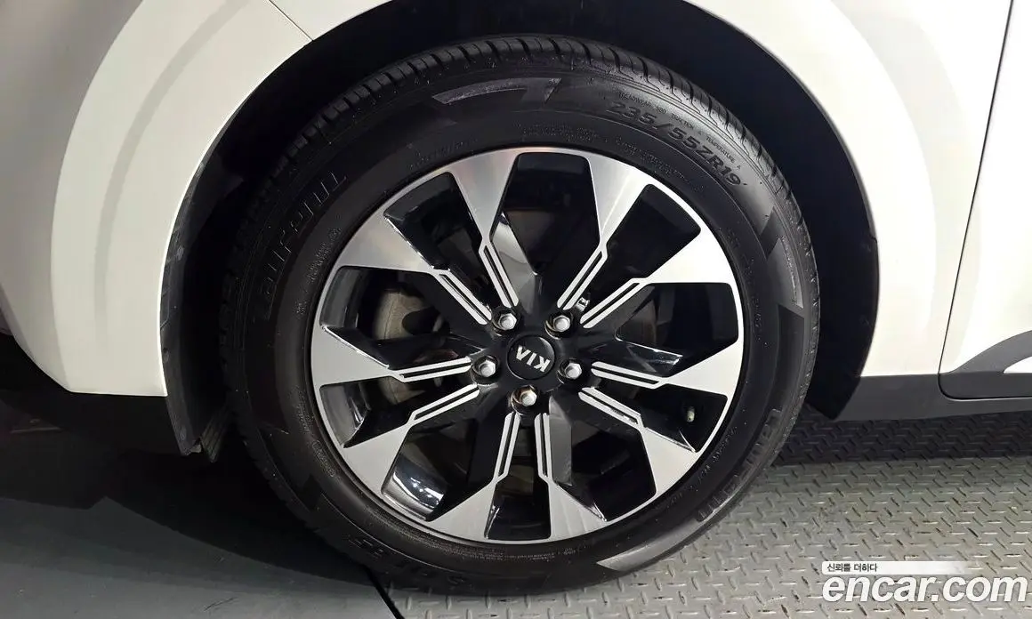 Kia Carnival 2020 2.2 автомат (гидро), фото 5 Kia Carnival 2020 2.2 автомат (гидро), фото 5