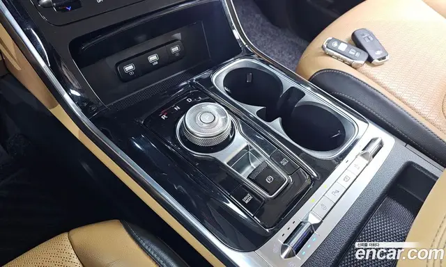 Kia Carnival 2020 2.2 автомат (гидро), миниатюра 12