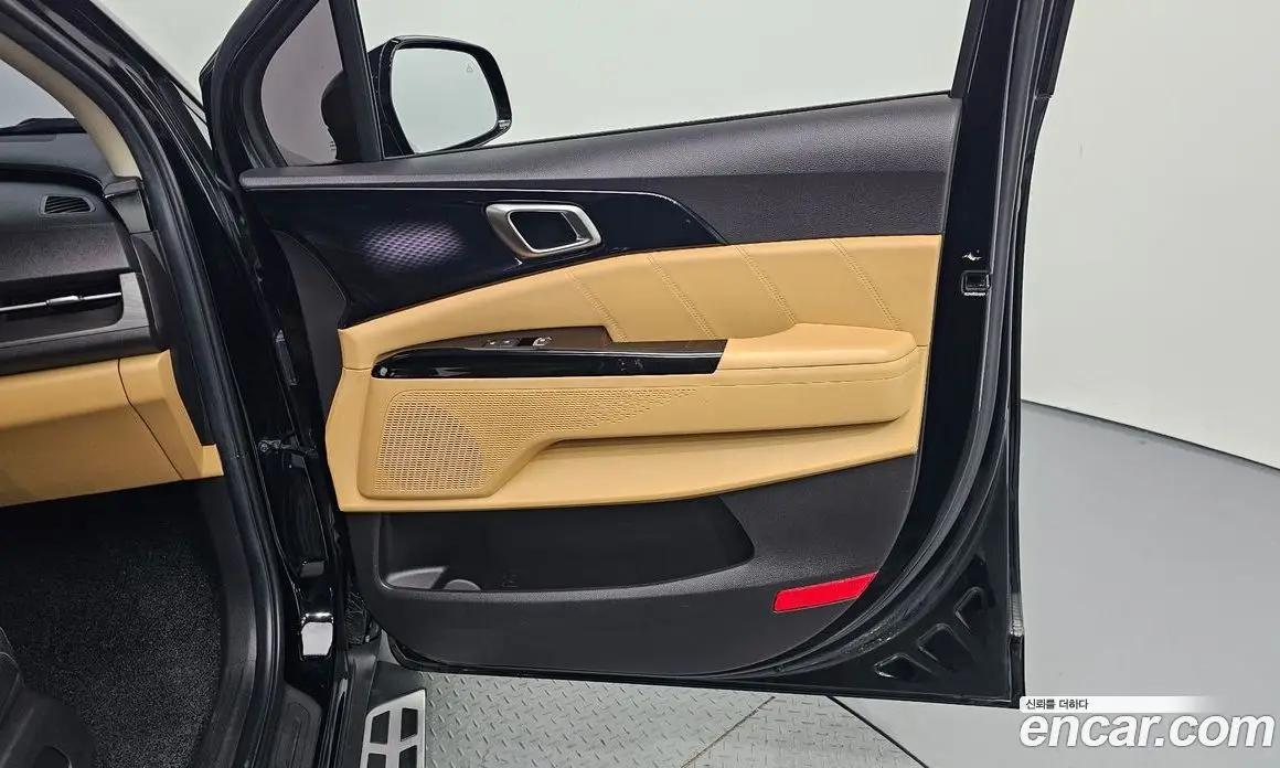Kia Carnival 2020 2.2 автомат (гидро), фото 14