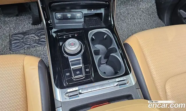 Kia Carnival 2021 2.2 автомат (гидро), миниатюра 12