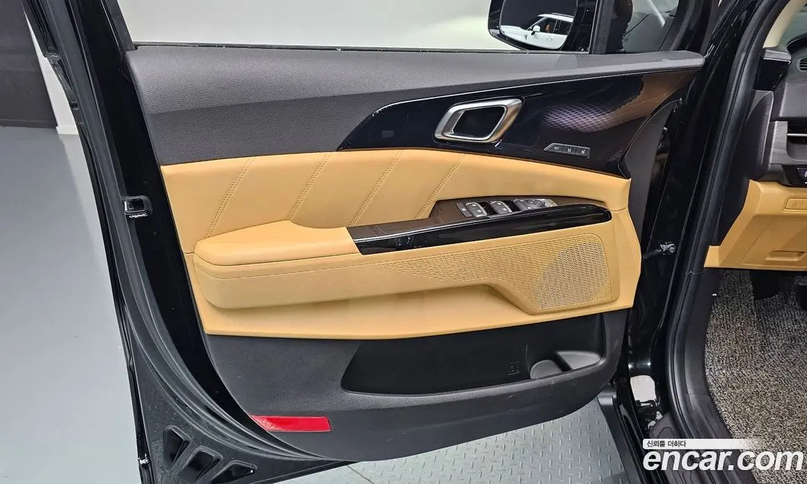 Kia Carnival 2021 2.2 автомат (гидро), фото 14 Kia Carnival 2021 2.2 автомат (гидро), фото 14