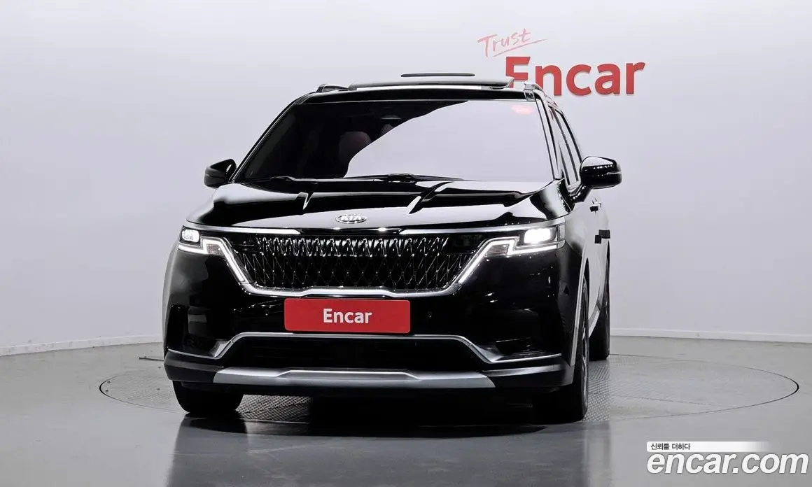 Kia Carnival 2021 2.2 автомат (гидро), фото 3 Kia Carnival 2021 2.2 автомат (гидро), фото 3