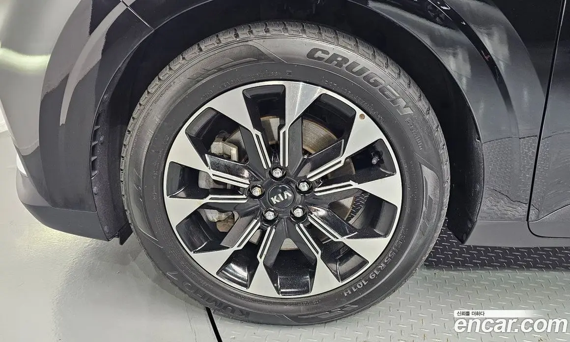 Kia Carnival 2021 2.2 автомат (гидро), фото 5 Kia Carnival 2021 2.2 автомат (гидро), фото 5