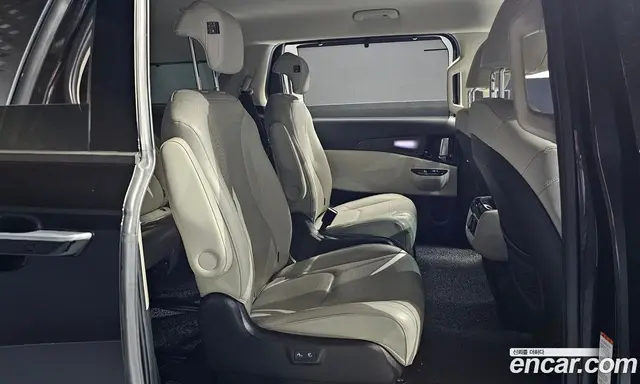 Kia Carnival 2021 2.2 автомат (гидро), миниатюра 12