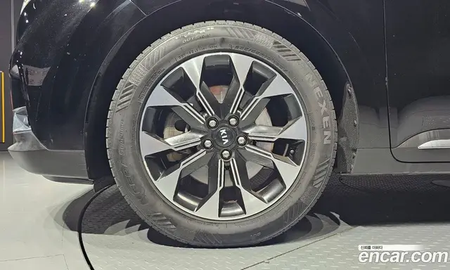 Kia Carnival 2021 2.2 автомат (гидро), миниатюра 5 Kia Carnival 2021 2.2 автомат (гидро), миниатюра 5