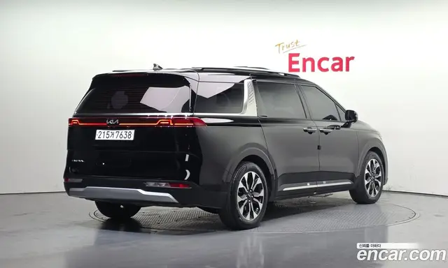 Kia Carnival 2022 2.2 автомат (гидро), миниатюра 2