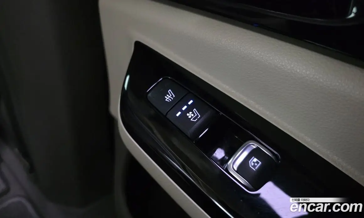 Kia Carnival 2022 2.2 автомат (гидро), фото 17