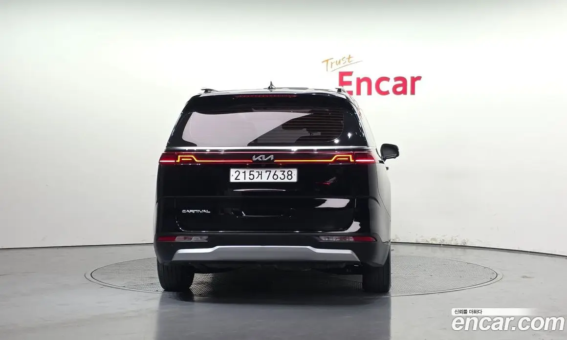 Kia Carnival 2022 2.2 автомат (гидро), фото 4