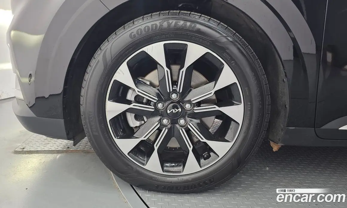 Kia Carnival 2022 2.2 автомат (гидро), фото 5
