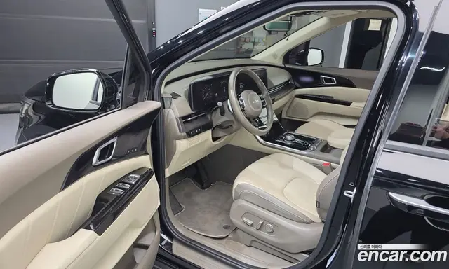 Kia Carnival 2022 2.2 автомат (гидро), миниатюра 10