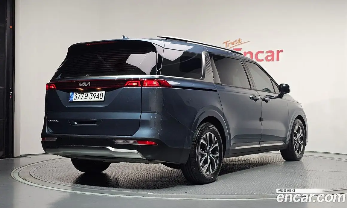 Kia Carnival 2022 2.2 автомат (гидро), фото 2 Kia Carnival 2022 2.2 автомат (гидро), фото 2
