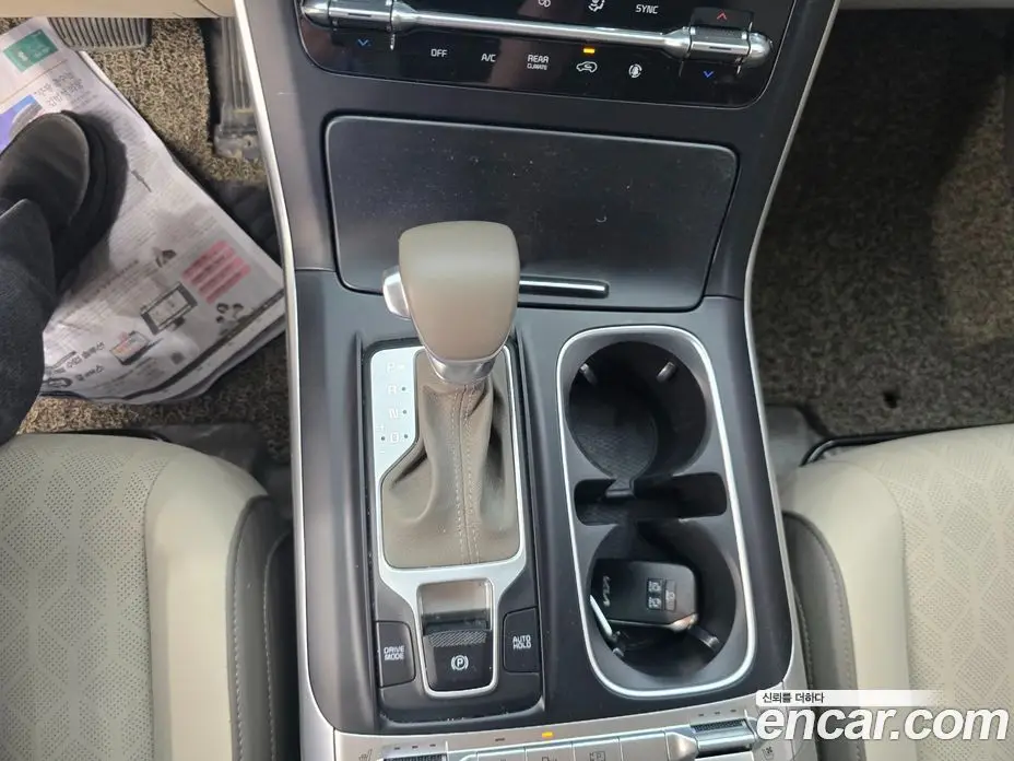 Kia Carnival 2022 3.5 автомат (гидро), фото 11 Kia Carnival 2022 3.5 автомат (гидро), фото 11