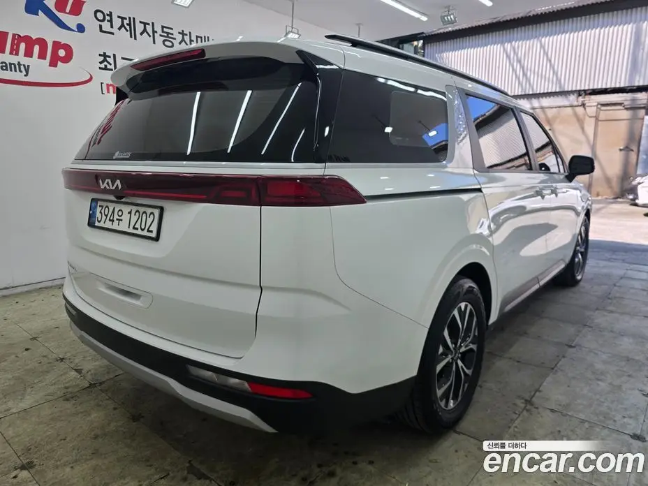 Kia Carnival 2022 3.5 автомат (гидро), фото 4 Kia Carnival 2022 3.5 автомат (гидро), фото 4