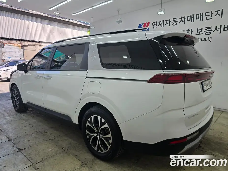 Kia Carnival 2022 3.5 автомат (гидро), фото 6 Kia Carnival 2022 3.5 автомат (гидро), фото 6