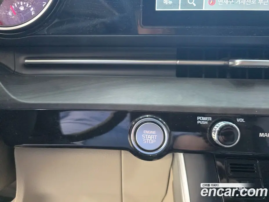 Kia Carnival 2022 3.5 автомат (гидро), фото 10 Kia Carnival 2022 3.5 автомат (гидро), фото 10