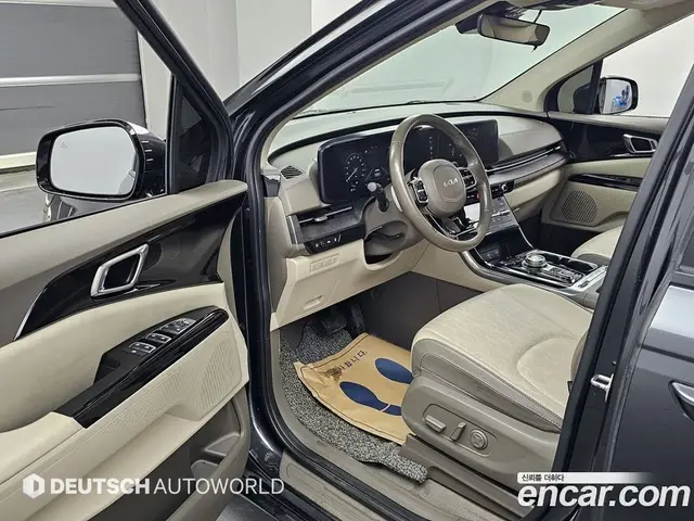 Kia Carnival 2023 2.2 автомат (гидро), миниатюра 11 Kia Carnival 2023 2.2 автомат (гидро), миниатюра 11