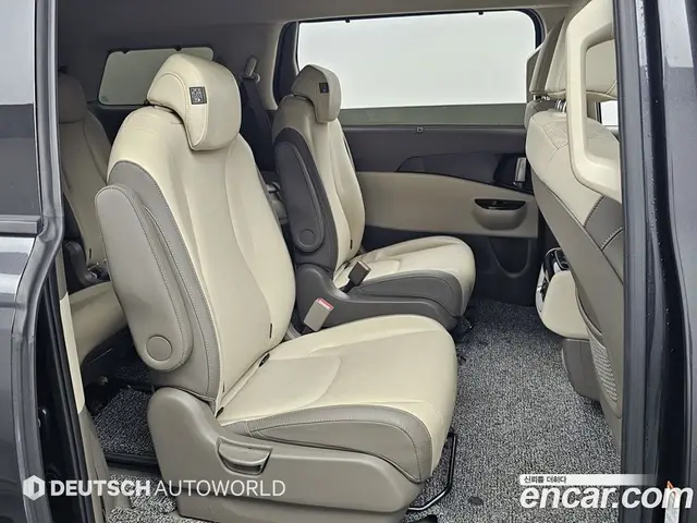 Kia Carnival 2023 2.2 автомат (гидро), миниатюра 12