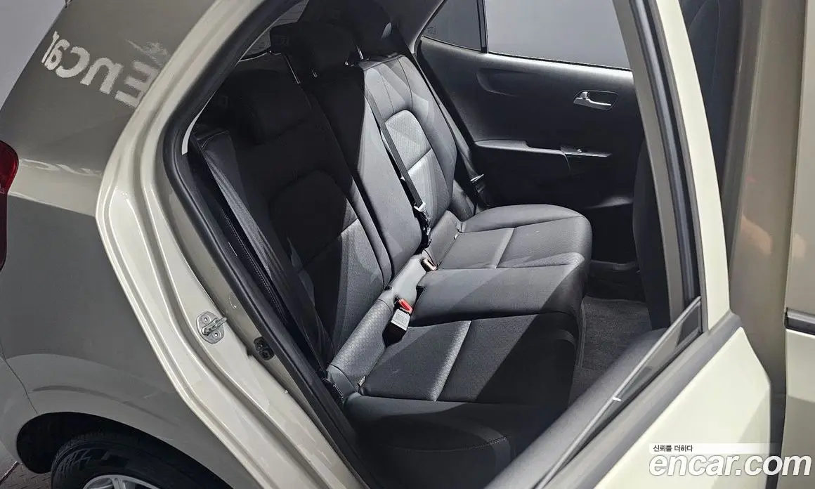 Kia Morning 2017 1.0 автомат (гидро), фото 11