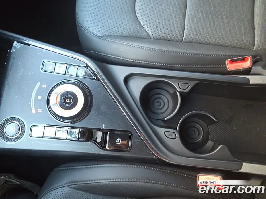Kia Niro 2024 1.6 автомат (гидро), фото 14 Kia Niro 2024 1.6 автомат (гидро), фото 14
