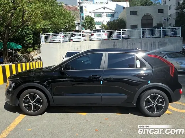 Kia Niro 2024 1.6 автомат (гидро), миниатюра 3 Kia Niro 2024 1.6 автомат (гидро), миниатюра 3