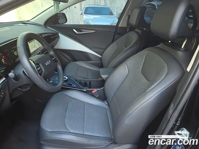 Kia Niro 2024 1.6 автомат (гидро), миниатюра 9 Kia Niro 2024 1.6 автомат (гидро), миниатюра 9