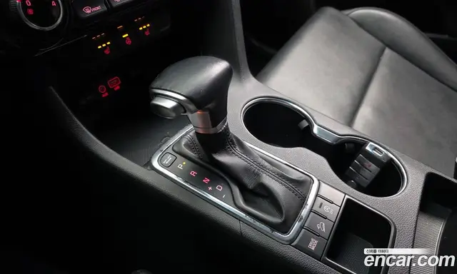 Kia Sportage 2015 2.0 автомат (гидро), миниатюра 9