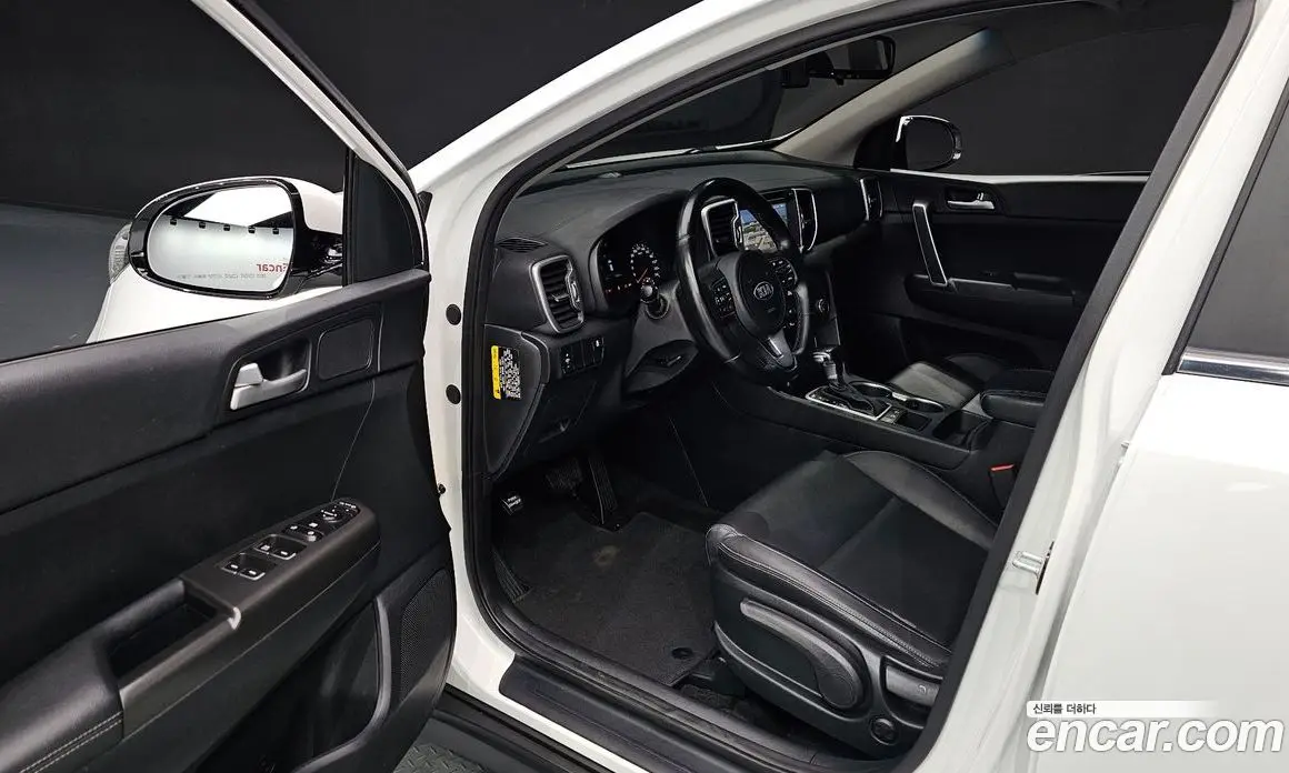 Kia Sportage 2017 2.0 автомат (гидро), фото 11